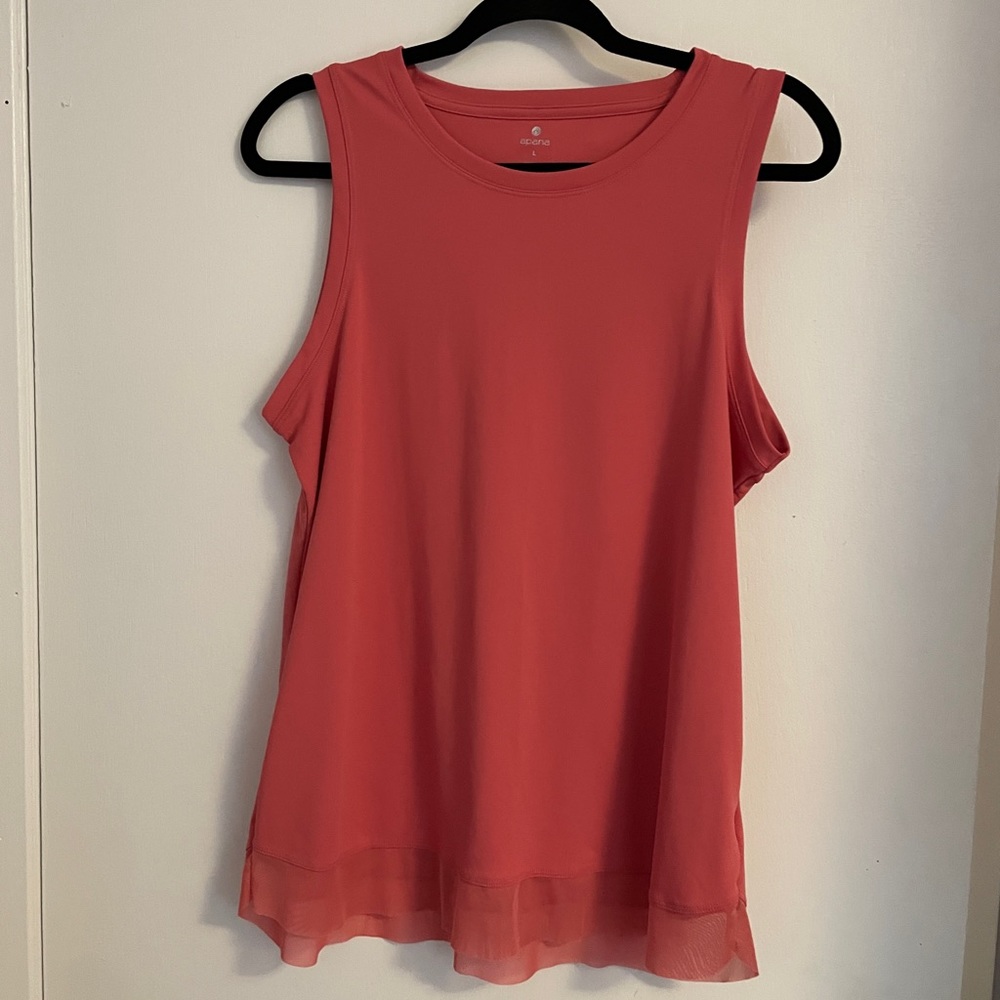 Apana athletic top